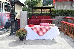 MELISSA CAN COOK - THE TROLLEY LAUNCH